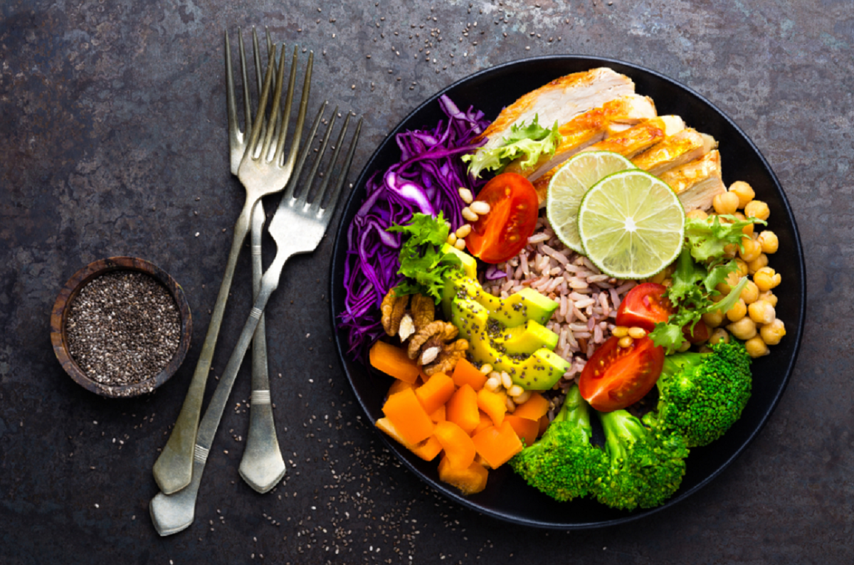 Alimentação saudável: mitos e verdades que você precisa saber Alimentação saudável: mitos e verdades que você precisa saber